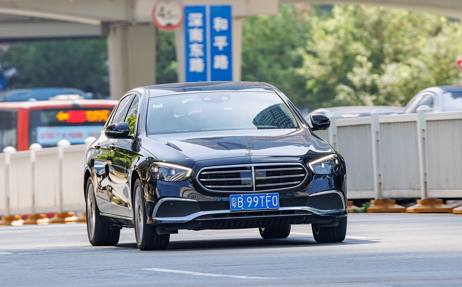 Mercedes-Benz E-Class 2023 available to rent in Georgia