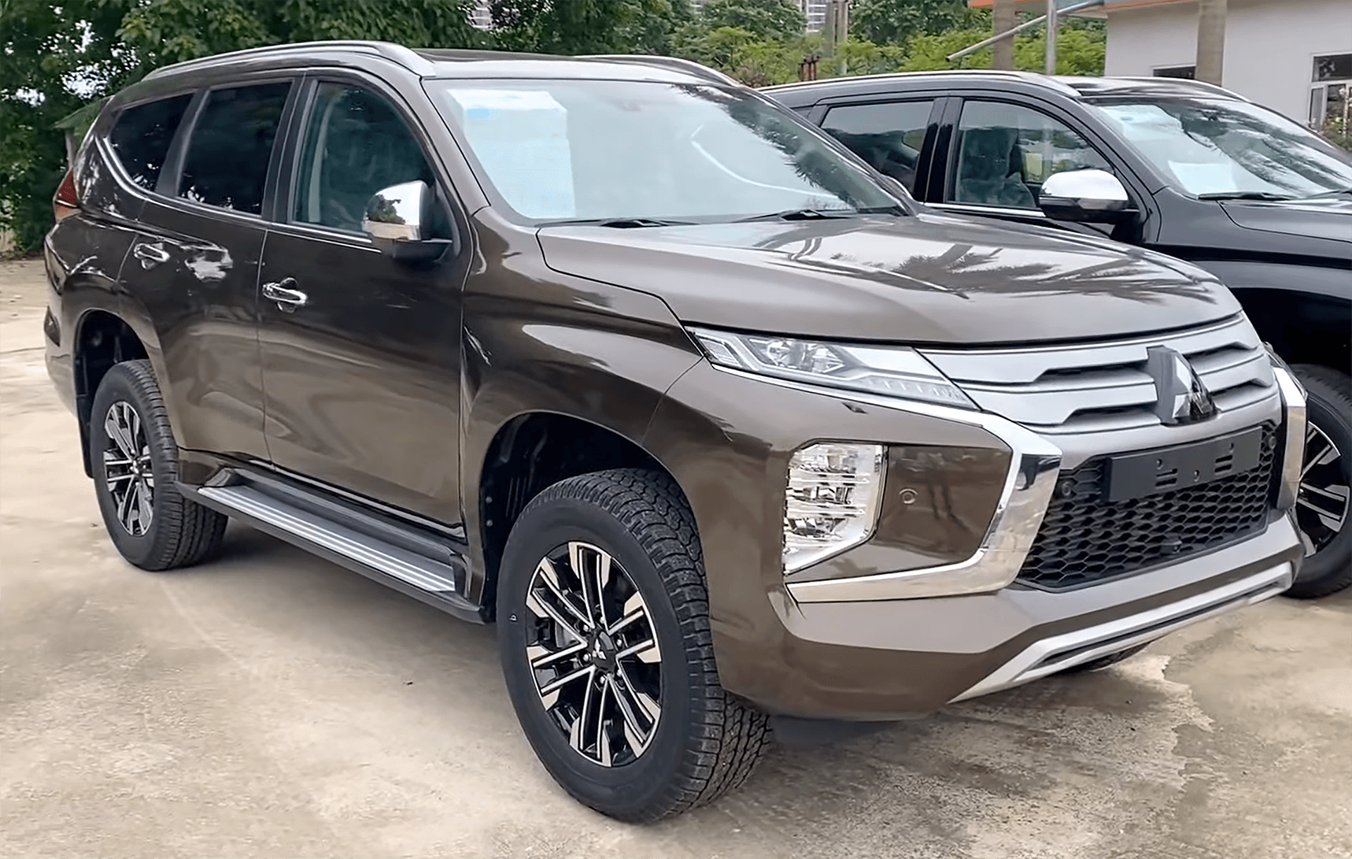 Mitsubishi Pajero Sport 2022 в аренду в Грузии